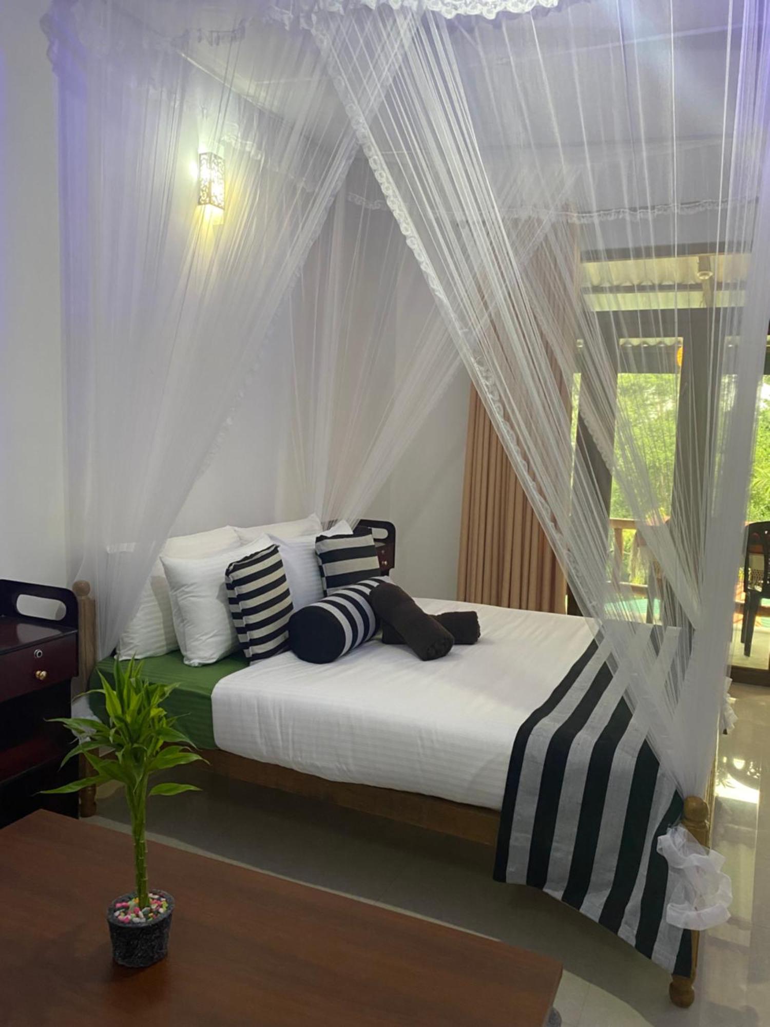 Cozy Homestay Waterfall Road Ella Esterno foto